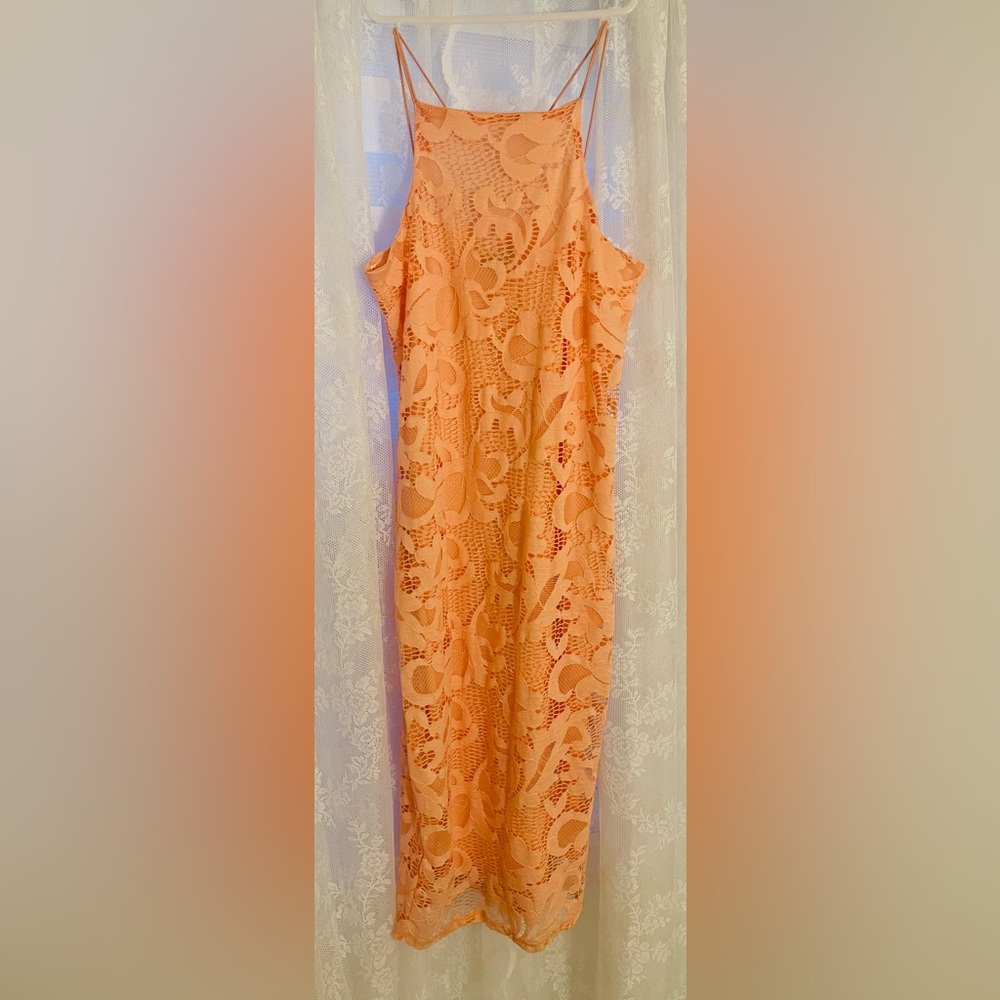 🧡 Laced MIDI dress 🧡